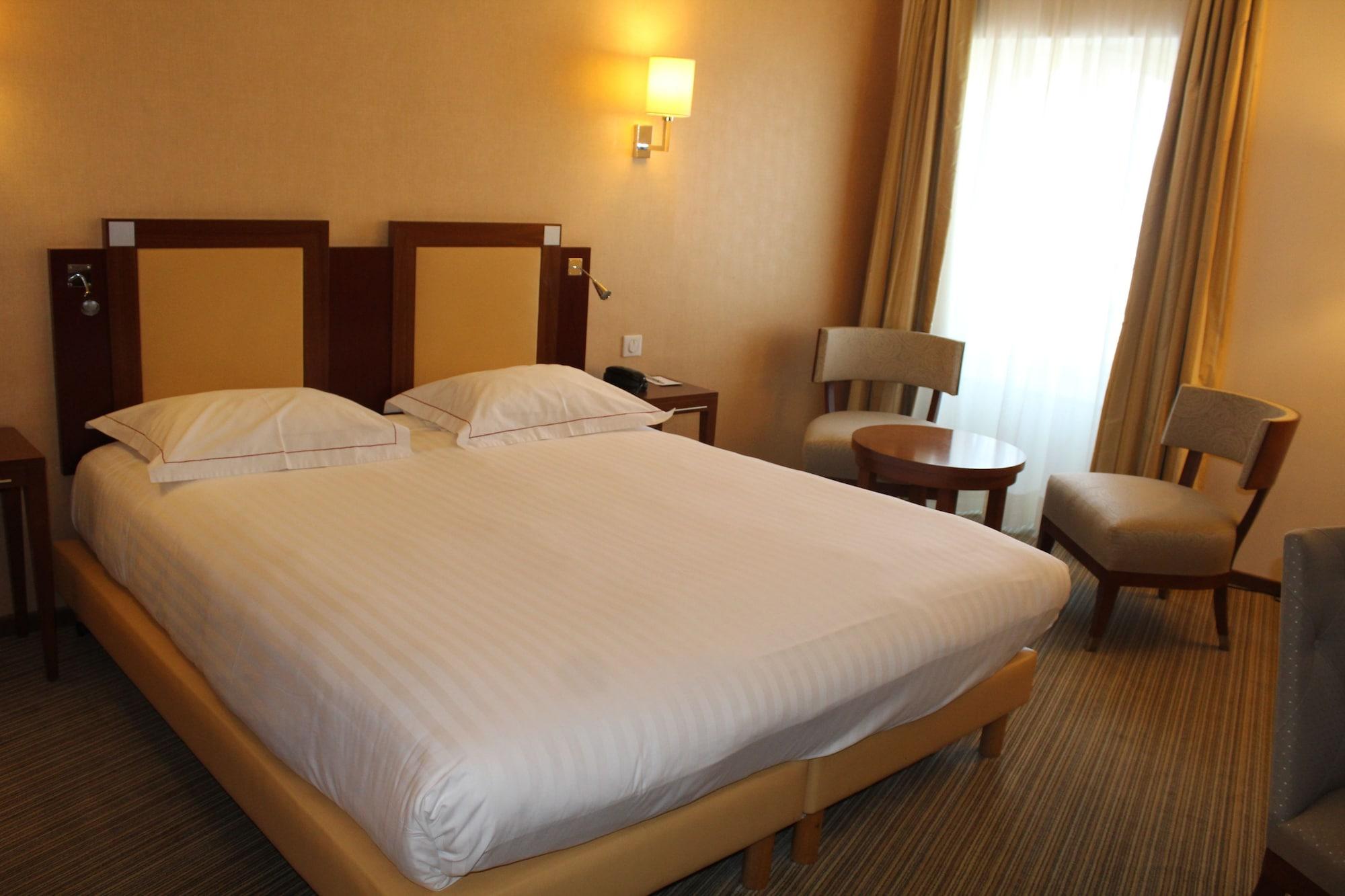 Best Western Plus Hotel D'Angleterre Бурж Экстерьер фото