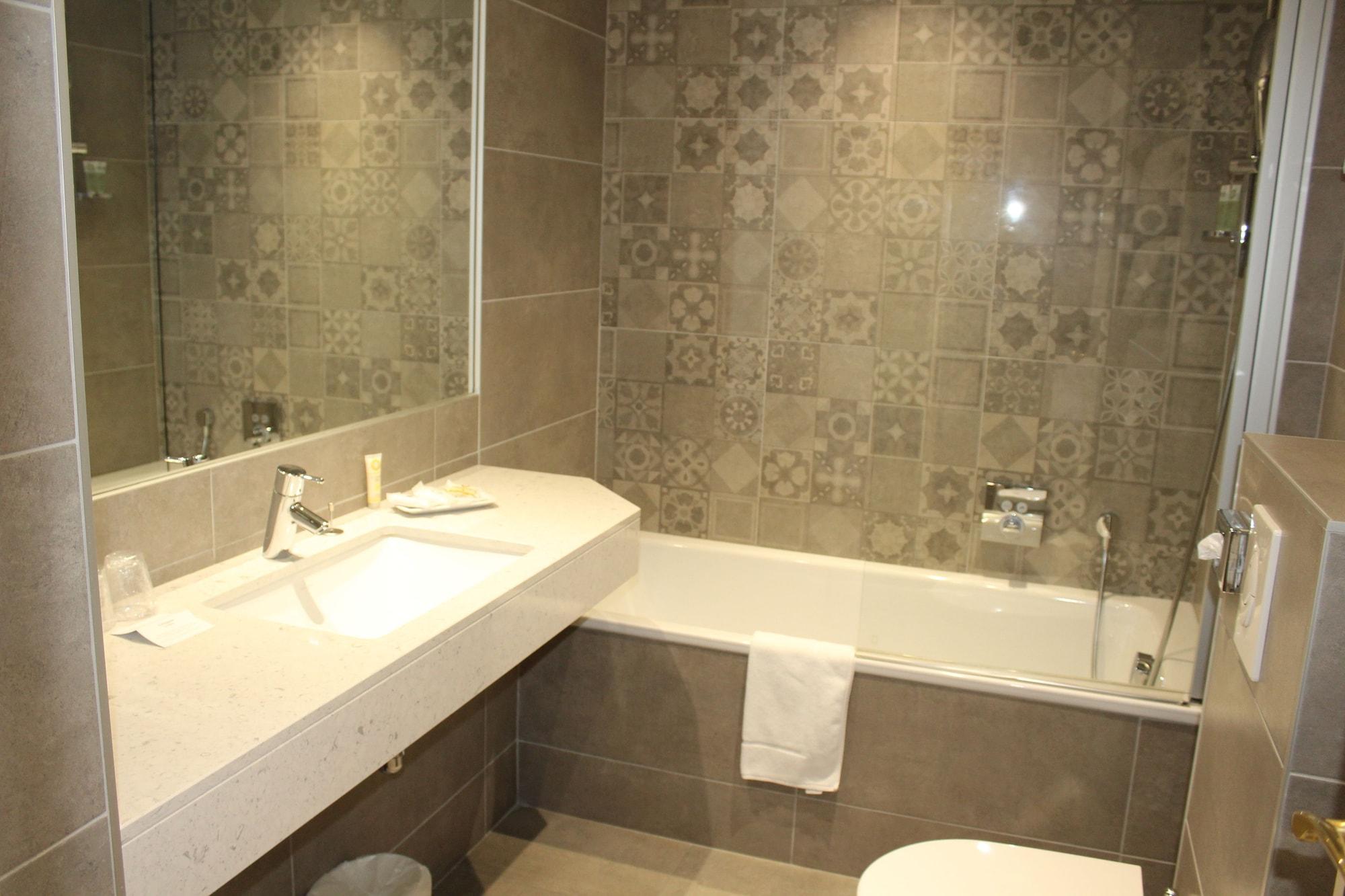 Best Western Plus Hotel D'Angleterre Бурж Экстерьер фото